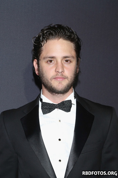 christopher-uckermann-glamour-15-093.jpg