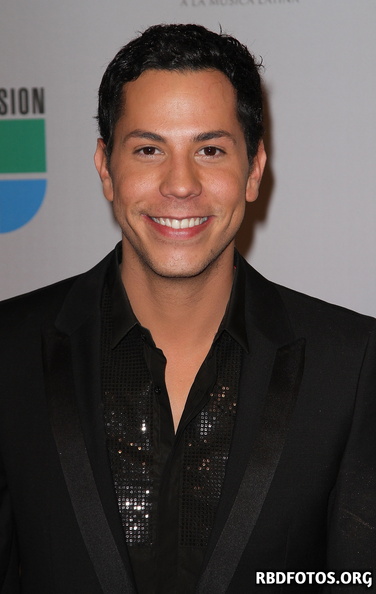 christian-chavez-pln-2010-007.jpg