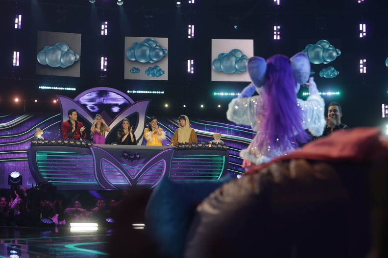 anahi-mascara-07-2025-016