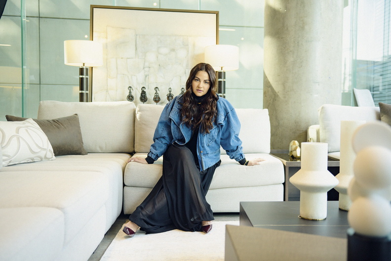 maite-perroni-photoshoot-caras-brasil-2026-003