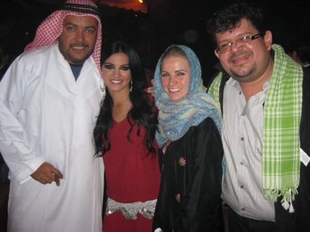 maite-perroni-aniversario-2009-010.jpg