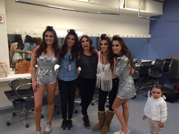 dulce-maria-bastidores-jeans-2016-001 | RBD Fotos Galeria